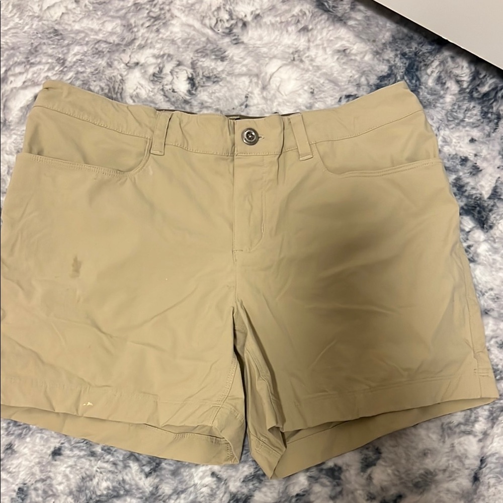 Patagonia Tan Cargo Shorts Lightweight Casual